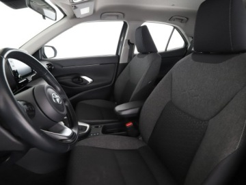 Toyota 2022 Toyota Yaris Cross hybryda automat kamera ACC, zdjęcie 12