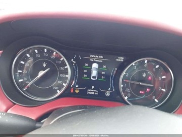 Maserati Ghibli III 2023 Maserati Ghibli Modena Q4 2023 3.0l 3.0 Benzyna 424KM, zdjęcie 11