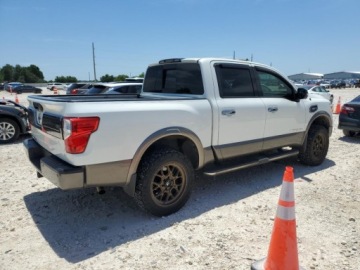 Nissan Titan 2017 Nissan Titan 2017 NISSAN TITAN SV 5.6 Benzyna 400KM, zdjęcie 2