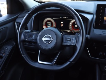 Nissan Qashqai III Crossover 1.3 DIG-T MHEV 158KM 2022 Nissan Qashqai 1.3 DIG-T MHEV, Salon Polska, zdjęcie 15