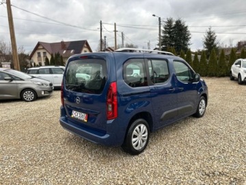 Opel Combo E Kombivan 1.2 Turbo 110KM 2021 Opel Combo 1.2 Benzyna 110KM Rok 2021 Kamera Radar Klimtronik, zdjęcie 4