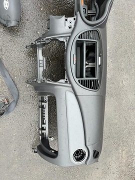 HYUNDAI I 10 FACELIFT KONZOLA PÁSY ULOŽENÍ ORIG. EVROPA