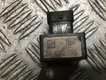 SIGNUM 3.0 CDTI SENZOR RYCHLOST 24430195