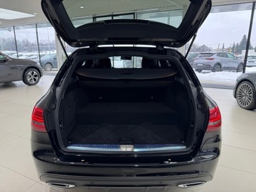 Mercedes Klasa C W205 Kombi Facelifting HYBRYDA 2.0 300 de 306KM 2020 Mercedes-Benz C 300 Plug In AMG Line / CarPlay / 1, zdjęcie 15