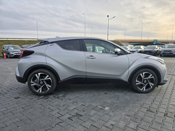 Toyota C-HR I Crossover Facelifting 2.0 Hybrid Dynamic Force 184KM 2023 Toyota C-HR 2.0 Hybrid Style Toyota C-HR 2.0 HSD,, zdjęcie 6