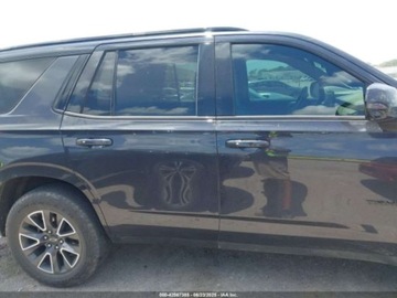 Chevrolet Tahoe GMT900 2022 Chevrolet Tahoe Z71 2022 5.3l 5.3 Benzyna 355KM, zdjęcie 6