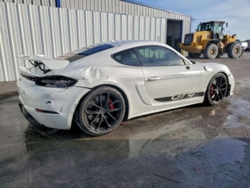 Porsche Cayman 718 2021 Porsche Cayman 2021r., Gt4, 4L, od ubezpieczalni 4.0 Benzyna 414KM, zdjęcie 3