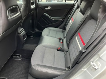 Mercedes Klasa A W176 Hatchback 5d Facelifting 180 d 109KM 2015 Mercedes A 180 Bixenony + LED Półskóry, zdjęcie 13