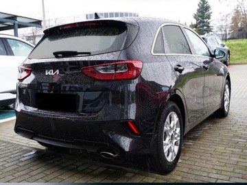 Kia Ceed III Kombi Facelifting 1.5 T-GDI 160KM 2024 Kia Cee&#039;d 1.5 T-GDI DCT Hatchback 160KM 2024, zdjęcie 5