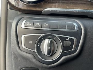 Mercedes Klasa V W447 Długi Facelifting 2.0 300d 237KM 2022 Mercedes V 300 4Matic Automat Kamery360 Burmaster, zdjęcie 15