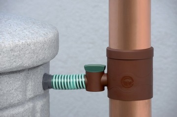 УЛОВИТЕЛЬ ДОЖДЕВОЙ ВОДЫ С КЛАПАНОМ И КОРИЧНЕВЫМ ФИЛЬТРОМ