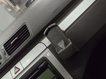 UCHWYT NA TELEFON UCHWYT TELEFONU VW PASSAT B6 2005-2010