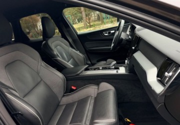 Volvo XC60 II 2023 Volvo XC 60 B4 FullLed El.Klapa Fotele Pamieci Skora Kamera Blis Harmann G, zdjęcie 19