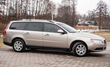 Volvo V70 III Kombi 2.0 TD 136KM 2009 Volvo V70 2.0D 136KM Skora Clima Alu Pdc Full Serwis Gwarancjia 2.0 Diesel, zdjęcie 2