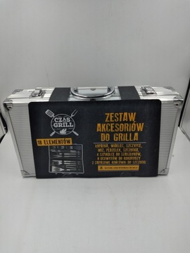 Набор аксессуаров для гриля и столовые приборы в чемодане