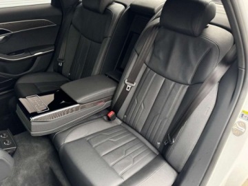 Audi A8 D5 Sedan Facelifting 3.0 55 TFSI 340KM 2022 Audi A8 S line,Head Up,Kamery 360,Panorama,BO 3.0 Benzyna 340KM, zdjęcie 28