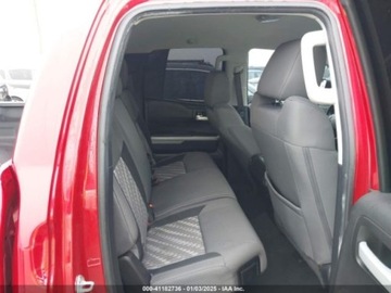 Toyota Tundra II 2021 Toyota Tundra 2021r., SR5 , od ubezpieczalni 5.7 Benzyna 381KM, zdjęcie 9