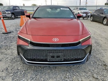 Toyota 2024 Toyota Crown 2024 Toyota Crown XLE AWD od firmy ubezpieczeniowej 2.5 236KM, zdjęcie 5