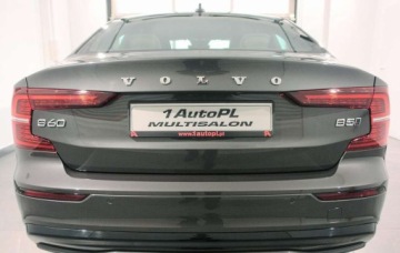 Volvo S60 III 2023 Volvo S60 Volvo S60 B5 B AWD Ultimate Dark 2.0 Hybryda 250KM, zdjęcie 6