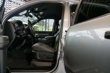  RAM 2500 Powerwagon 2500 Heavy Duty 6400cm3 410KM 6os 3 amort. Wyciagarka, zdjęcie 7