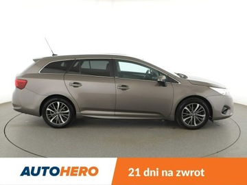 Toyota Avensis III Wagon Facelifting 2015 1.8 Valvematic 147KM 2017 Toyota Avensis automat navi klima auto kamera i, zdjęcie 8