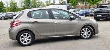 Peugeot 208 I Hatchback 3d 1.4 VTI 95KM 2012 Peugeot 208 Benzyna 95 KM Aso Super Stan Import Raty Oplaty 1.4 95KM, zdjęcie 15