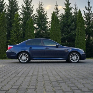 BMW Seria 5 E60 Sedan 530 d 235KM 2009 BMW 530 Seria 5 E60/E61 3.0 530d Diesel, zdjęcie 17