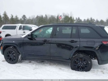 Jeep Grand Cherokee V 2025 Jeep Grand Cherokee 2025r., Altitude X, 4x4, od ubezpieczalni 3.6 Benzyna, zdjęcie 3