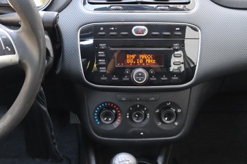 Fiat Punto Grande Punto Hatchback 5d 1.4 8v 77KM 2010 Fiat Punto Evo 1.4, GAZ, Klima, zdjęcie 12