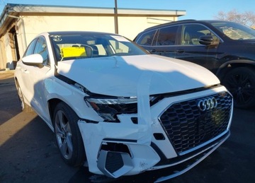 Audi A3 8Y 2024 Audi A3 Limousine PREMIUM, 40 TFSI, S Tronic, od ubezpieczalni 2.0 Benzyna, zdjęcie 2