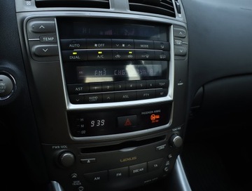 Lexus IS II Sedan 220d 177KM 2007 Lexus IS 220 d, Salon Polska, Serwis ASO, 174 KM, zdjęcie 11