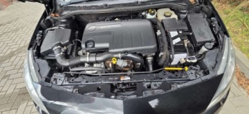 Opel Astra J Sports Tourer Facelifting 1.7 CDTI ECOTEC 130KM 2014 Opel Astra 1.7CDTI Led Klima PdC Import Raty Oplaty 1.7 Diesel 130KM, zdjęcie 37