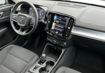 Volvo XC40 Crossover 1.5 T3 163KM 2021 Volvo XC 40 Momentum Pro, GPS, Kamera, Tempomat, Rozpoznawanie znakow,Bezw, zdjęcie 15