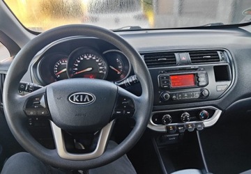 Kia Rio III Hatchback 3d 1.2 DOHC CVVT 85KM 2012 Kia Rio 2012r poj. 1248 86 KM Klimatyzacja 1.2 Benzyna 86KM, zdjęcie 2