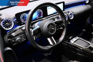 Mercedes CLA C118/X118 Shooting Brake Facelifting 1.3 200 163KM 2024 Mercedes-Benz CLA FV23Reflektory Dynamiczne LEDAMG LineKierownica Superspo, zdjęcie 6