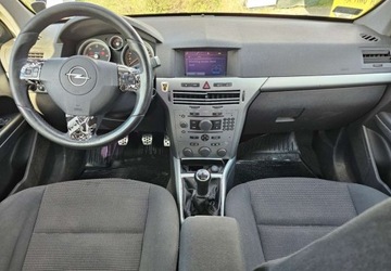 Opel Astra H Kombi 1.9 CDTI ECOTEC 120KM 2007 Opel Astra Opel Astra III 1.9 CDTI Sport 1.9 Diesel 120KM, zdjęcie 10