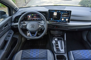 Volkswagen Golf VIII R Facelifting 2.0 TSI 333KM 2025 Volkswagen Golf R 2.0 TSI 4Motion 333 KM DSG, zdjęcie 16
