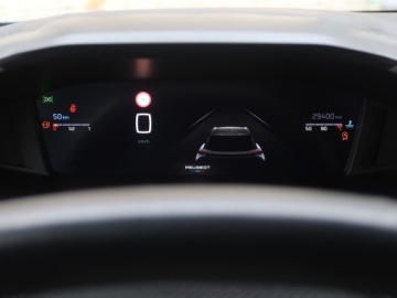 Peugeot 2008 II SUV 1.2 PureTech 100KM 2023 Peugeot 2008 1.2 PureTech, Salon Polska, zdjęcie 10