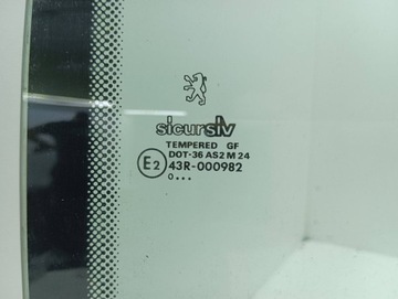 PEUGEOT 406 2001 PRAVÁ STRANA BOČNÍ (DRZWI)