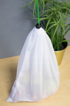 НАБОР 3 шт. ПРОЧНАЯ УНИВЕРСАЛЬНАЯ СЕТЧАТАЯ СУМКА ДЛЯ СТИРКИ ОДЕЖДЫ И БЕЛЬЯ