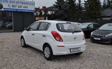 Hyundai i20 I Hatchback 5d Facelifting 1.2 DOHC 85KM 2014 Hyundai i20 LIFT Benzyna 1.2 Klimatyzacja 1.2 Benzyna 85KM, zdjęcie 7