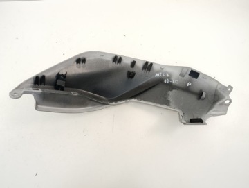 YAMAHA MT07 18-20 ПРАВАЯ ЗАЛИВНАЯ ПРОБКА БАКА