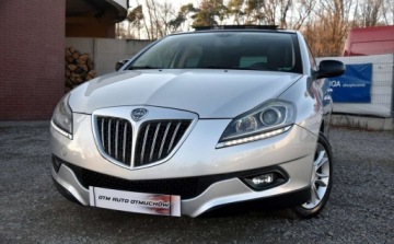 Lancia Delta III Hatchback 1.6 MultiJet 120KM 2010 Lancia Delta Alusy skora i alcantara idealny 1.6 Diesel 120KM, zdjęcie 7