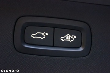 Volvo XC90 II SUV 2.0 D4 190KM 2018 Volvo XC 90 Volvo XC 90 D4 Geartronic Momentum 2.0 Diesel 190KM, zdjęcie 24