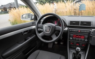 Audi A4 B7 Sedan 1.9 TDI PD 116KM 2007 Audi A4 Limousine 1.9TDI 116KM Climatron Pdc Po Serwisie Gwarancjia 1.9, zdjęcie 20