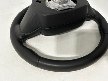 RAV4 V VOLANT KOŽENÁ KŮŽE VYHŘÍVANÁ