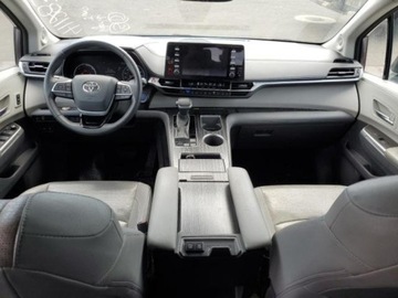 Toyota Sienna III 2021 Toyota Sienna 2021, Limited, 2.5 L, od ubezpieczalni 2.5 Benzyna 245KM, zdjęcie 6
