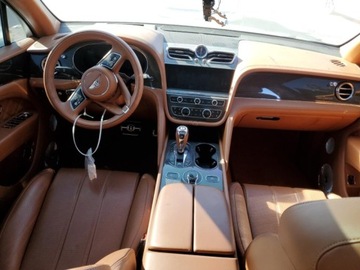 Bentley Bentayga 2021 Bentley Bentayga 2021 4.0l 4.0 Benzyna 542KM, zdjęcie 8