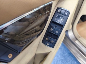 Mercedes Klasa C W204 Limuzyna 3.0 300 231KM 2008 Mercedes-Benz C-280, 4MATIC, Xenon, Nawi, 134 tyś km, zdjęcie 9