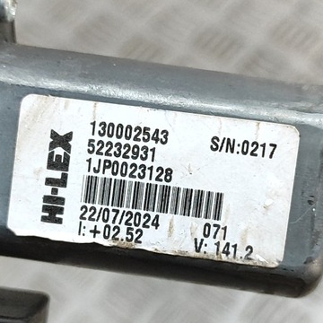 JEEP AVENGER 2024 PŘEDNÍ STRANA PRAVÁ ELELKTRICKÝ ZVEDÁK OKNO DVEŘE